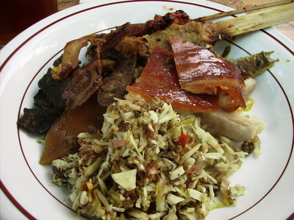 Lawar_babi_guling